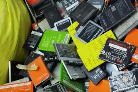 昌平联创鑫瑞钴酸锂电池回收|光伏发电板回收多少钱